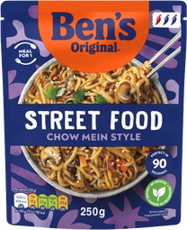 Bens Original Street Food Chinese Chow Mein Noodles Ready Meal 250g image